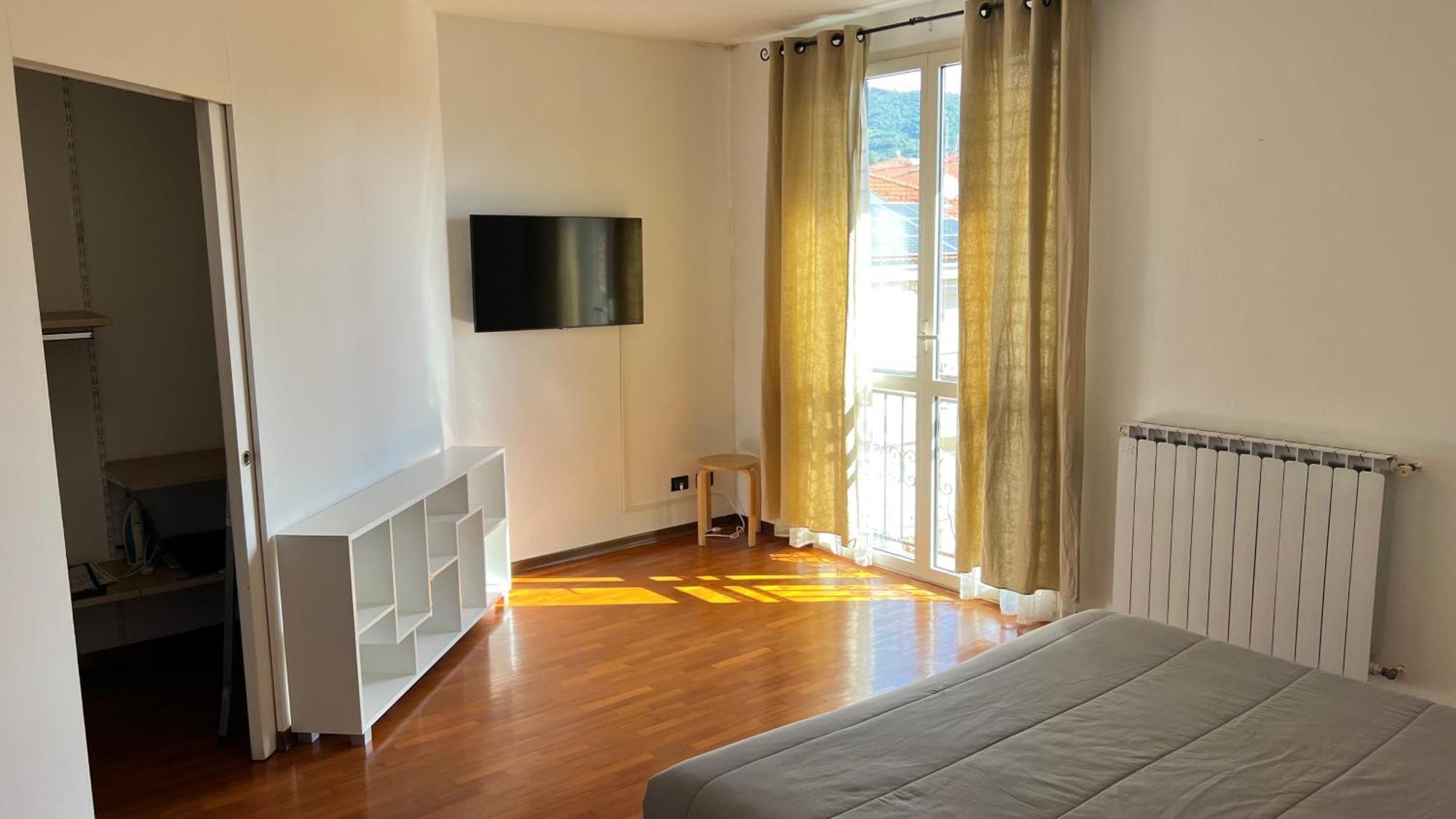 Garibaldi Appartamenti Riva Ligure Eksteriør billede