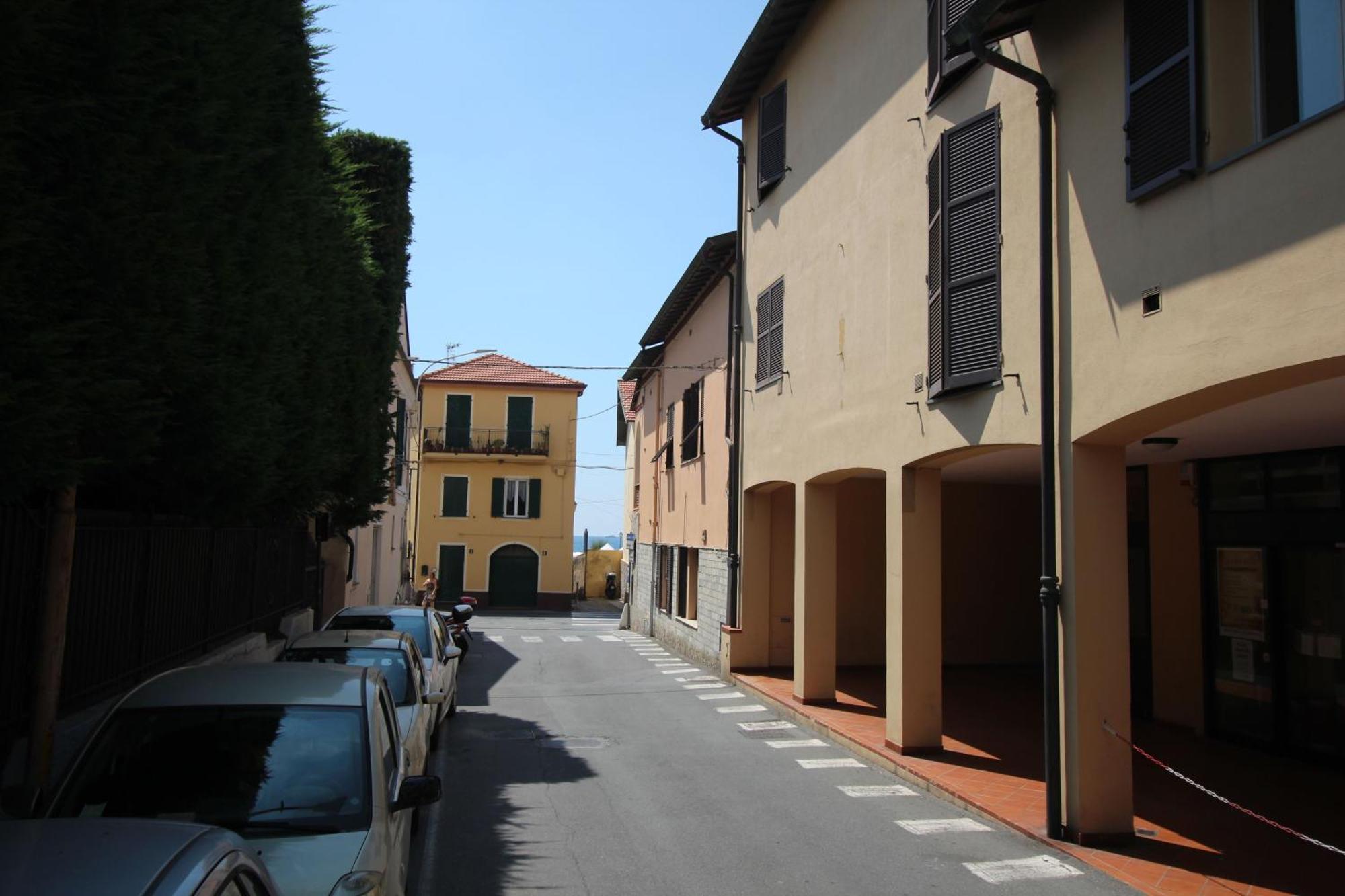 Garibaldi Appartamenti Riva Ligure Eksteriør billede