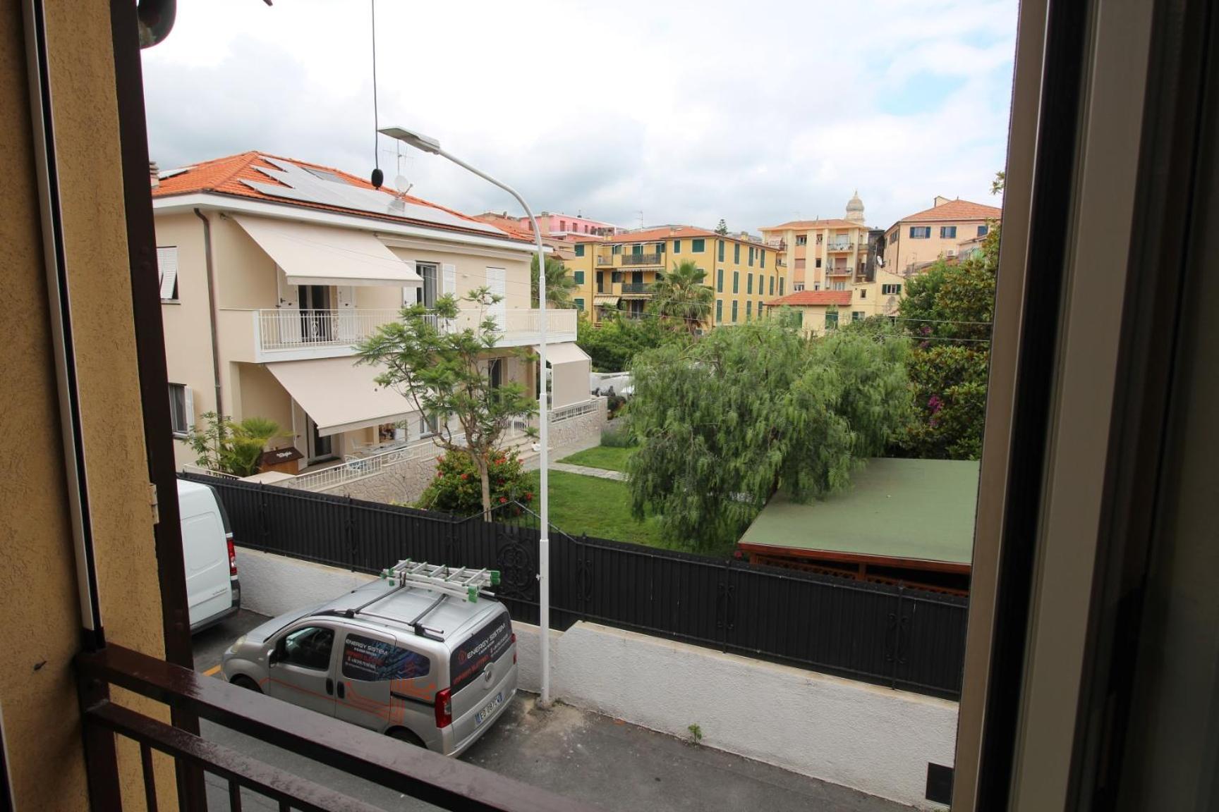 Garibaldi Appartamenti Riva Ligure Eksteriør billede